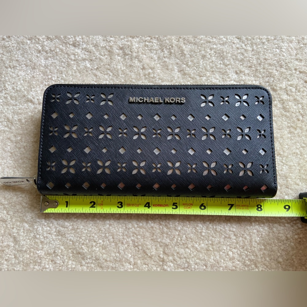 Michael Kors Laser Cut Wallet
